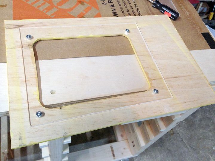 how to build a computer from scrap wood, Inside of case showing plexiglass