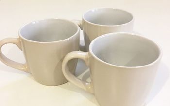 s check out these wonderful ways to decorate your plain mugs