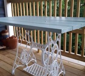 porch table and chairs