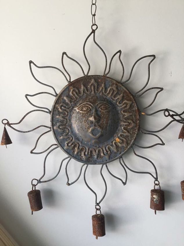 rusty sunshine wind chime gets a fresh farmhouse look for front door