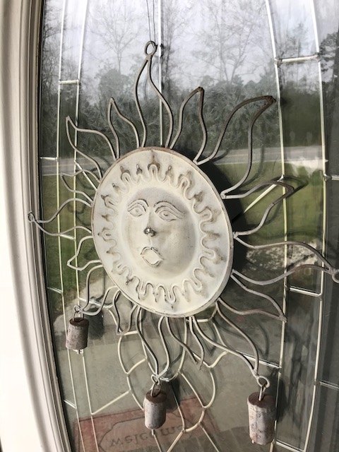 rusty sunshine wind chime gets a fresh farmhouse look for front door