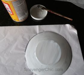 She just came up with a gorgeous way to makeover plain glass plates