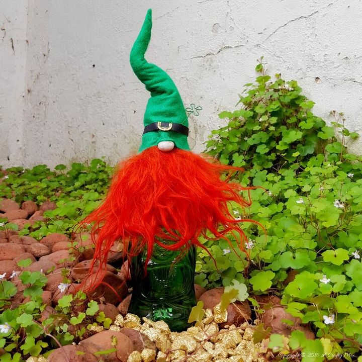 s 15 awesome projects to get you ready for st patrick s day, Cute Leprechaun Bottle Topper s
