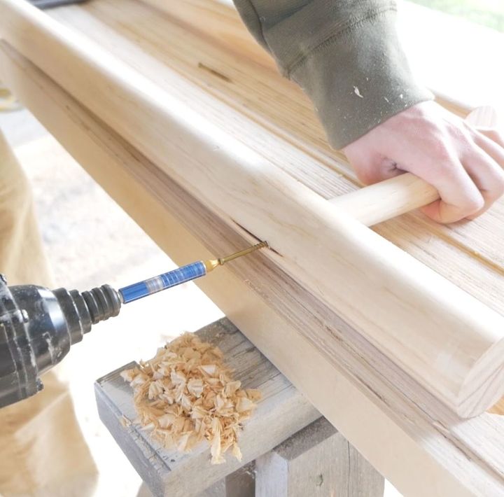 como fazer uma mesa de madeira compensada com o mnimo de ferramentas