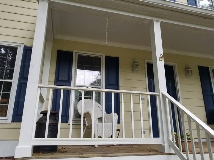 diy front porch railing replacement project, Porch railing replacement before