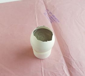 mini concrete candleholders using egg shells