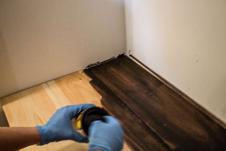entry way closet makeover, Warm rich color