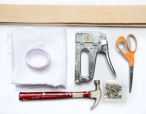 easy diy no sew fabric window valence