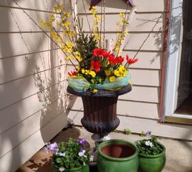 s check out these 15 beautiful flower ideas for spring, From Winter Container to Spring Container