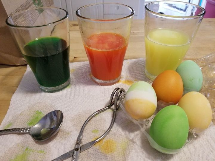 dye your easter eggs and then spring clean the house, DIY Easter Egg Dye