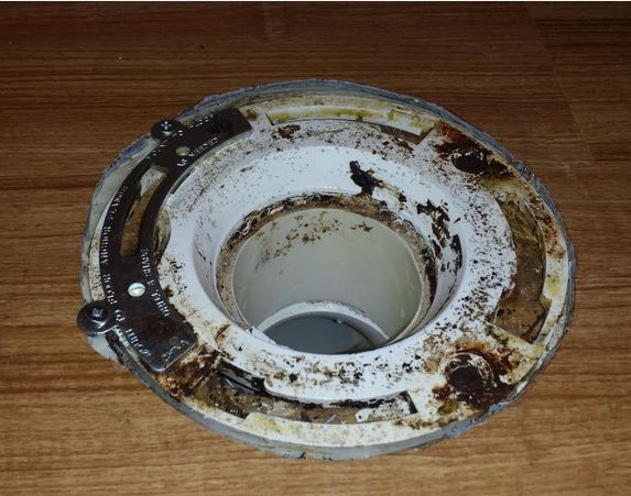 diy how to fix a cast iron toilet flange