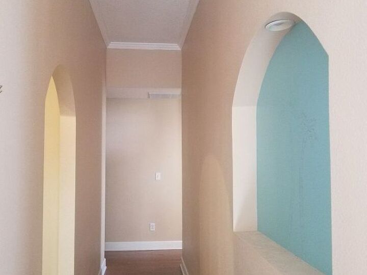 q how can i make an off centered niche a focal point