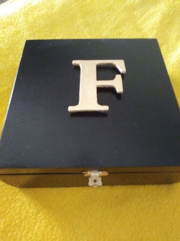 cajas de regalo hechas con cajas de puros