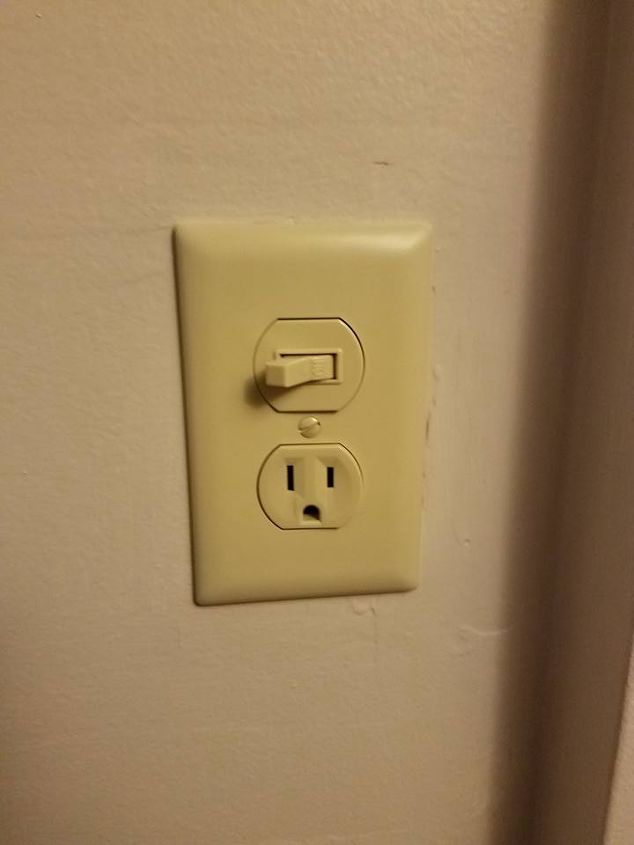 easy outlet update, I did it