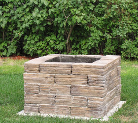 15 fabulous fire pits for your backyard, Squared with bricks