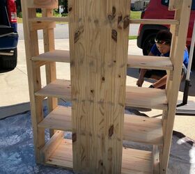 Simple pallet clearance shoe rack