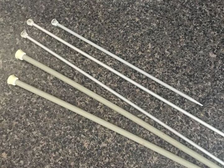 q i have loads of knitting needles