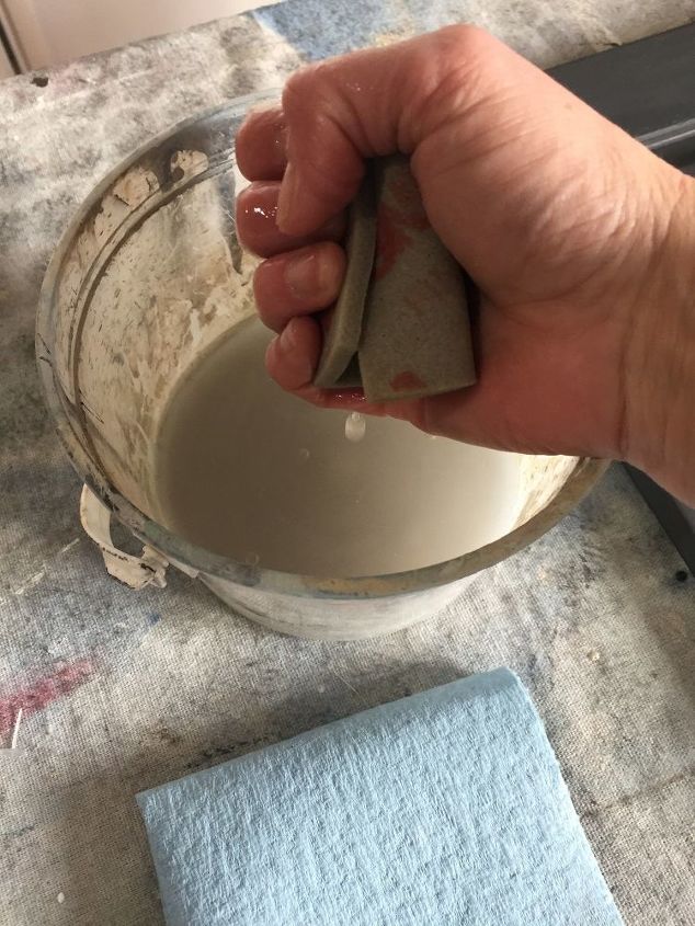 How to Sand Chalk Paint Indoors | Hometalk