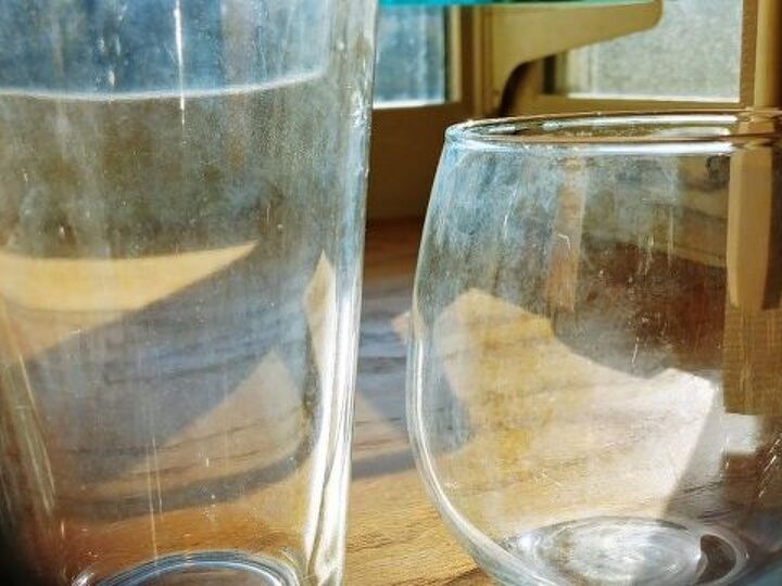 q badly stained glassware