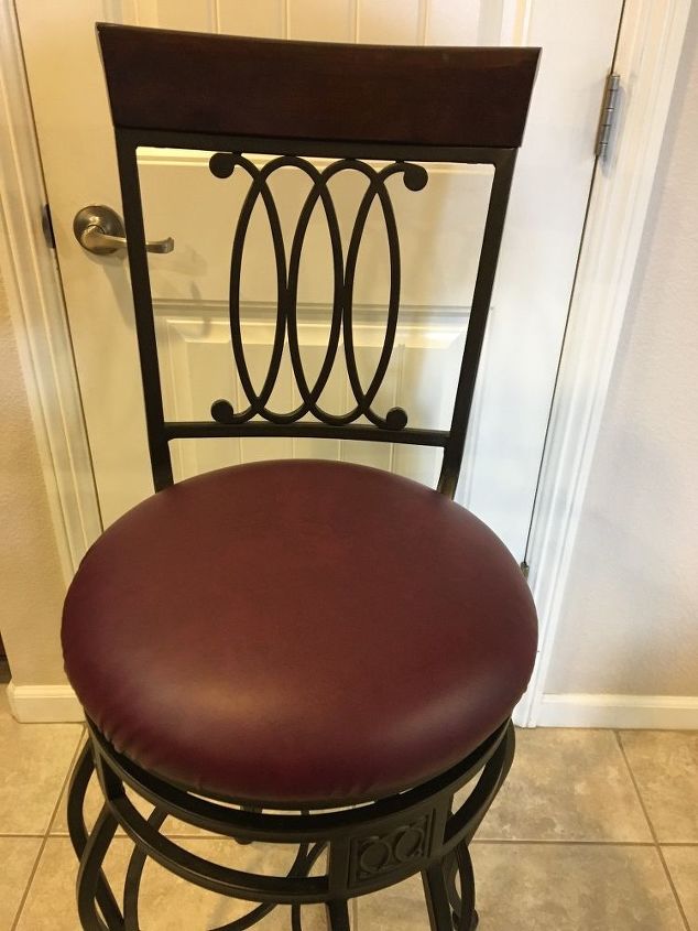 re cover damaged round barstool seats