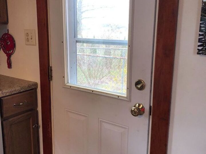 q ideas for making door look nicer