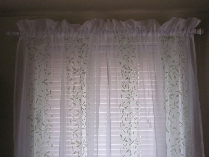 get summery curtains on a next to nothing budget