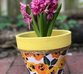 22 ideas to make your terra cotta pots look oh so pretty, Decoupage it with decorative paper