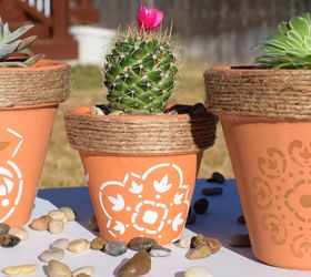 22 ideas to make your terra cotta pots look oh so pretty, Stencil them and wrap some twine
