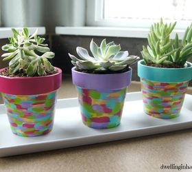 22 ideas to make your terra cotta pots look oh so pretty, Add some color with brush strokes