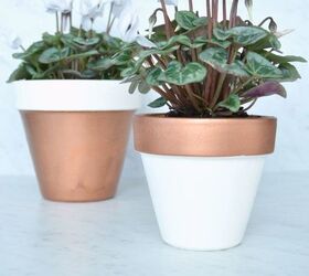 22 ideas to make your terra cotta pots look oh so pretty, Paint them copper and white