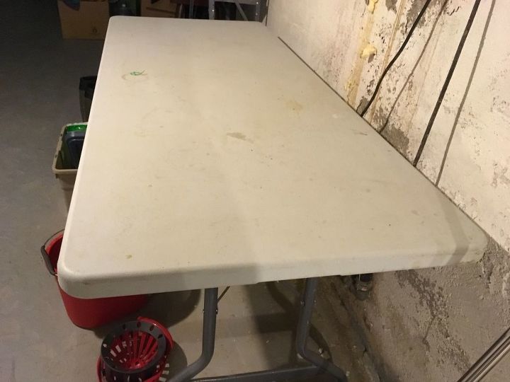 how do you clean the tops of the popular folding tables