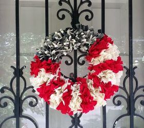 s 15 unusual flag ideas that actually look amazing, Shred Up Your Jeans Into A Fluffy Wreath