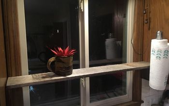 A Quick Shelf for My Kitchen Window