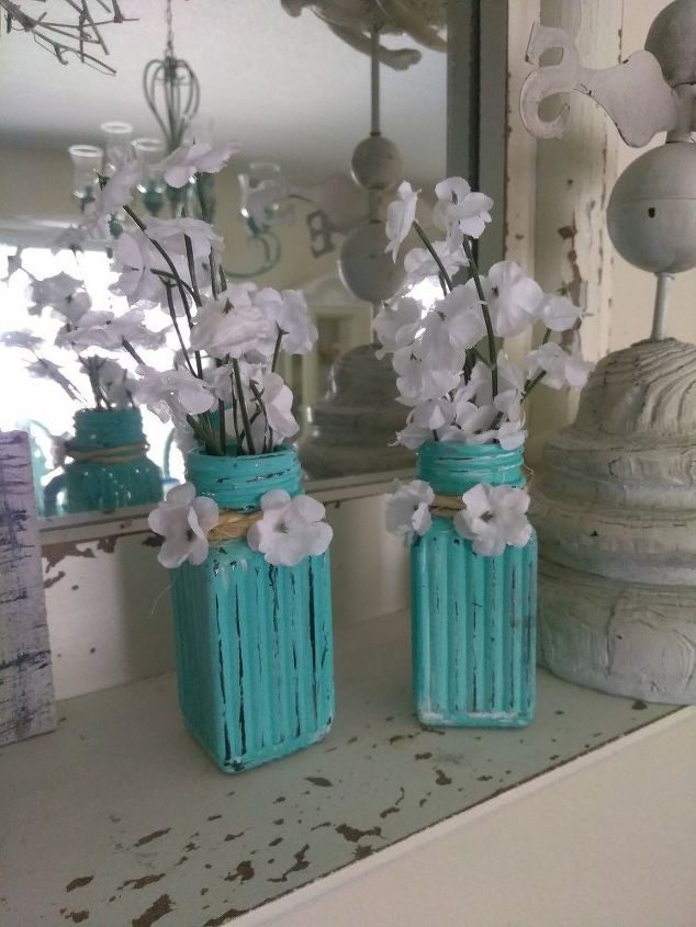 salt and pepper shakers vases