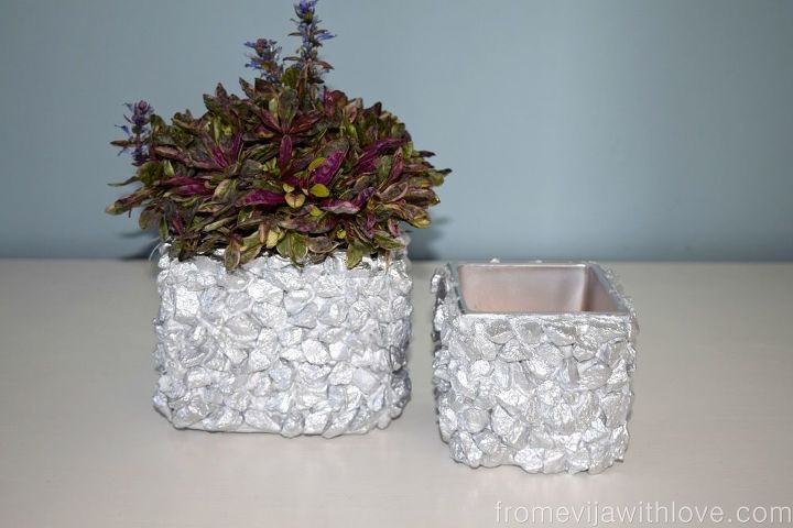 s 15 home decor projects that will make your home beautiful, Gravel Makes Beautiful Planters