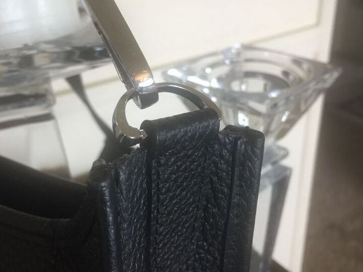 q how do i fix this purse