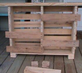 how to make a pallet bar for outside entertainment