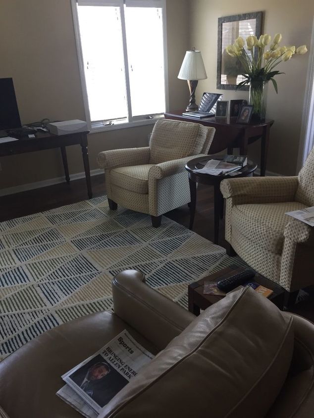 q i m trying to find paint color for main floor
