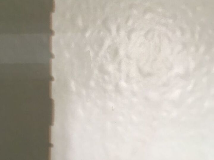 q bubbles in the internal laminate