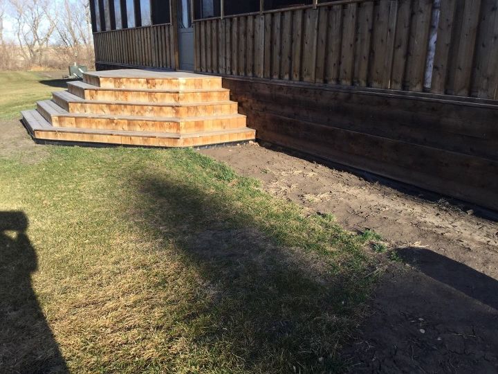 q kind walkway to front porch