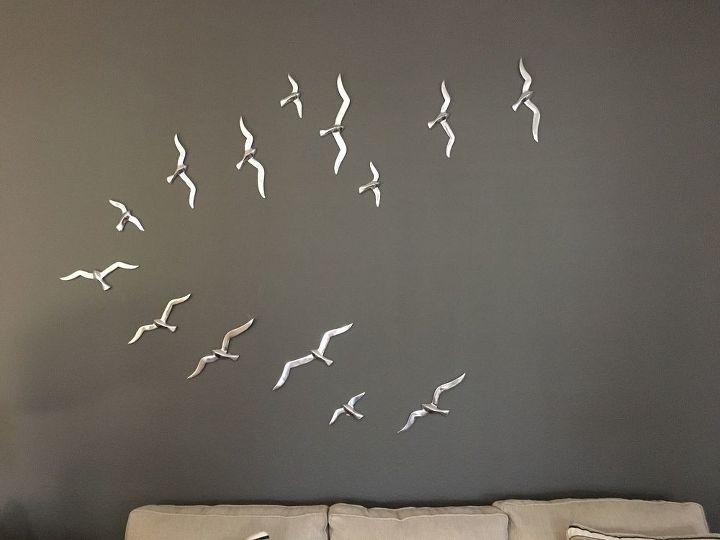 q improve living room wall