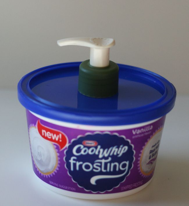 the 25 most brilliant uses people came up with for plastic containers, Stick a pump in a tub for a new lotion bottle