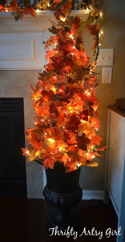 15 unconventional ways to use a tomato cage, Add leaves for pretty potted topiaries