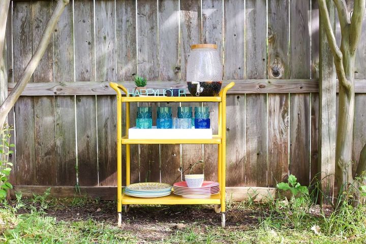 turn a rusty cart into a gorgeous backyard bar cart