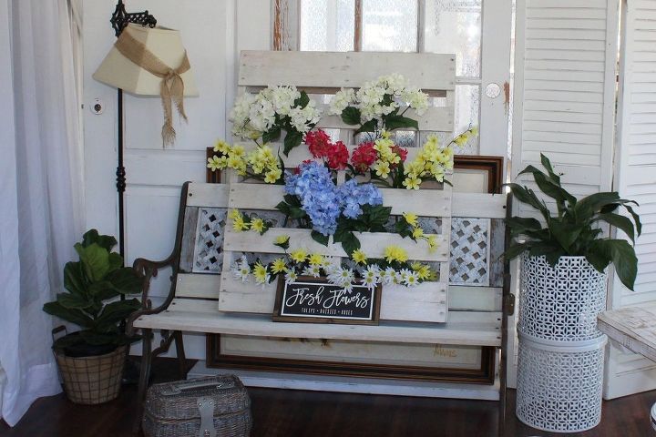 market flower display from a wood pallet