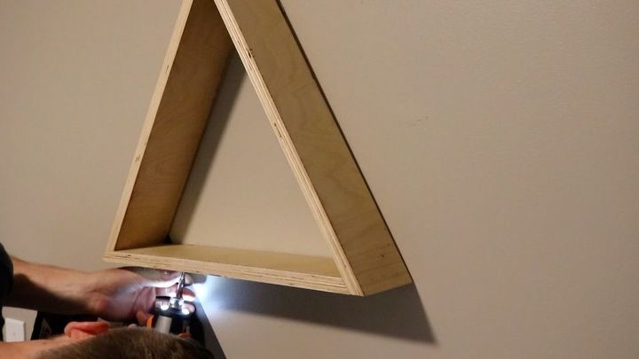 how to make triangle shelves