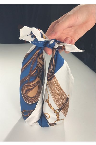 furoshiki gift wrapping