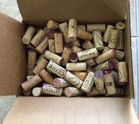 q looking for an idea to use wine bottle corks