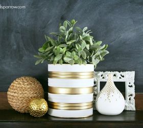 15 cute ways to decorate tin cans into planters, Elegantly striped