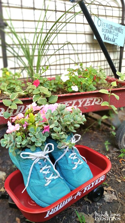 jardineras de zapatos de tenis para el verano